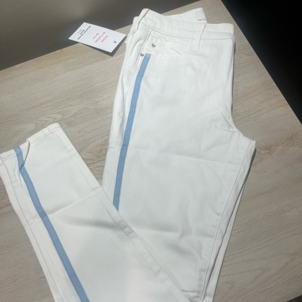Skinny girl white jeans